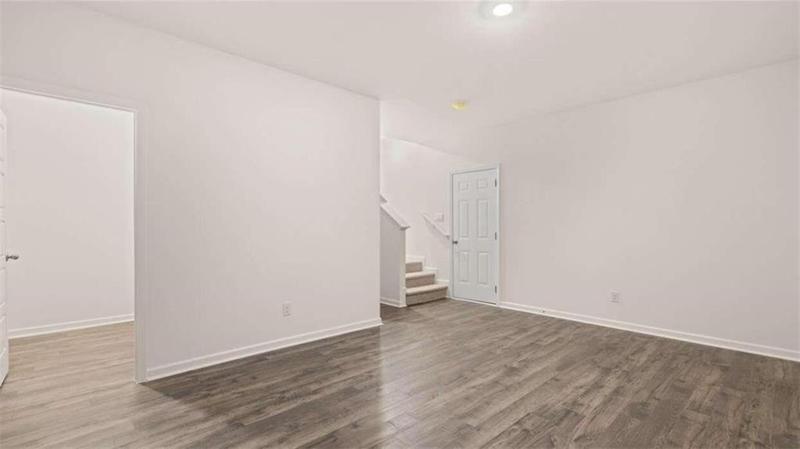 Image for property 999 Cades Walk, Lawrenceville, GA 30045