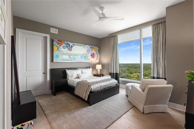 Image for property 3630 Peachtree Road 3207, Atlanta, GA 30326