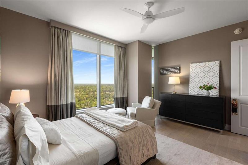 Image for property 3630 Peachtree Road 3207, Atlanta, GA 30326