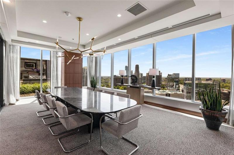 Image for property 3630 Peachtree Road 3207, Atlanta, GA 30326