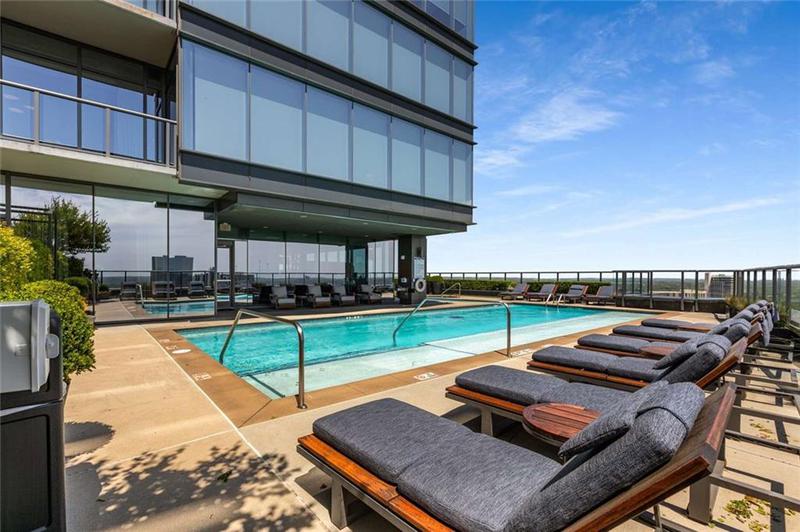 Image for property 3630 Peachtree Road 3207, Atlanta, GA 30326