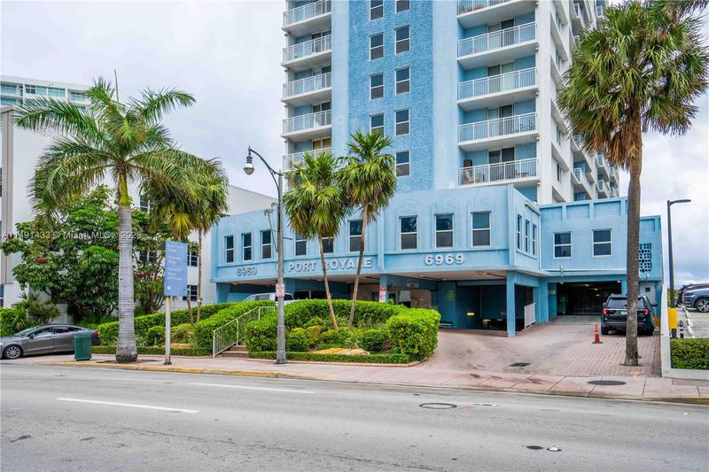 Image for property 6969 Collins Ave 1502, Miami Beach, FL 33141