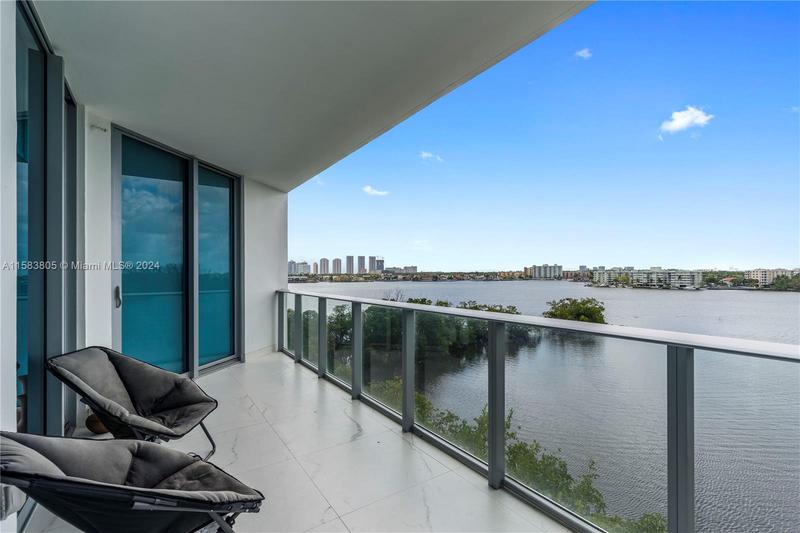 Image for property 17111 BISCAYNE BL 506, North Miami Beach, FL 33160