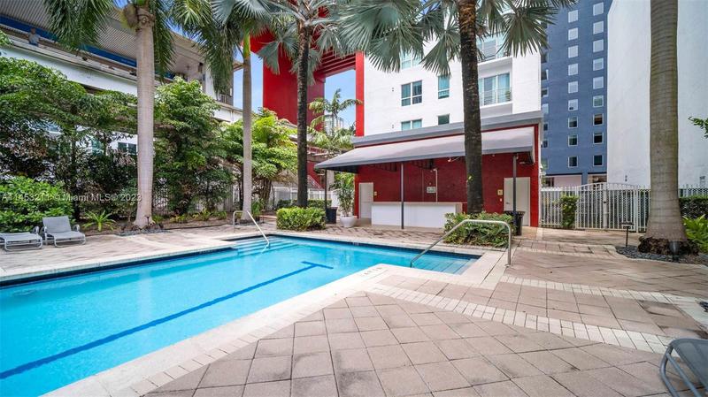 Image for property 133 2nd Ave 1808, Miami, FL 33132