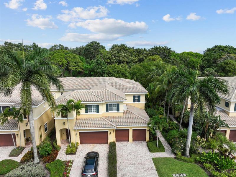 Image for property 305 Chambord Ter 305, Palm Beach Gardens, FL 33410