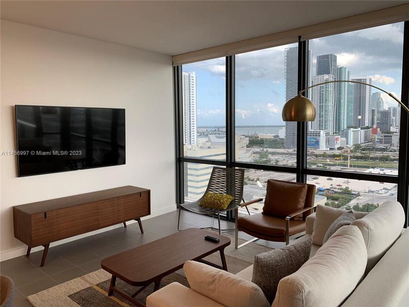 Image for property 1600 1st Ave 1810, Miami, FL 33132