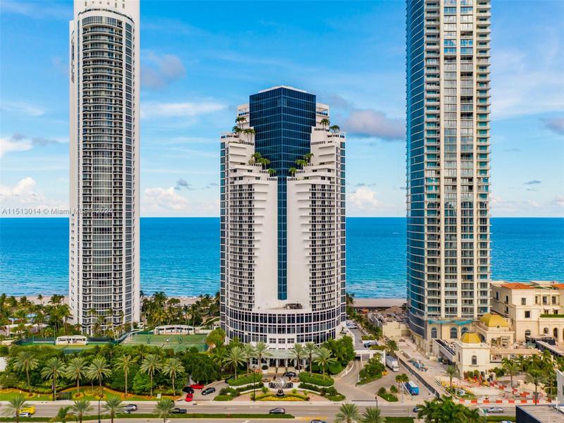 Image for property 18001 Collins Ave 1618, Sunny Isles Beach, FL 33160
