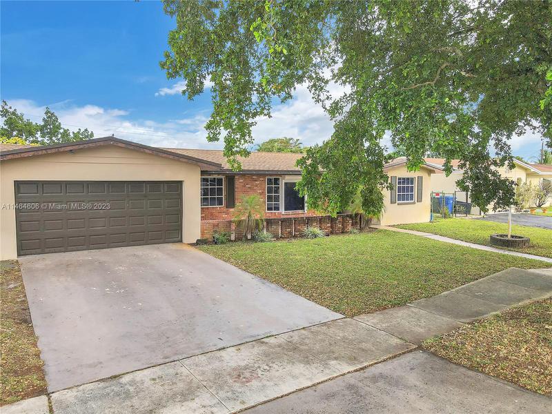 Image for property 1117 76th Ter, Hollywood, FL 33024