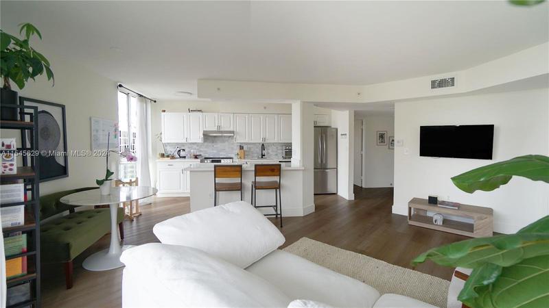 Image for property 1688 West Ave 403, Miami Beach, FL 33139