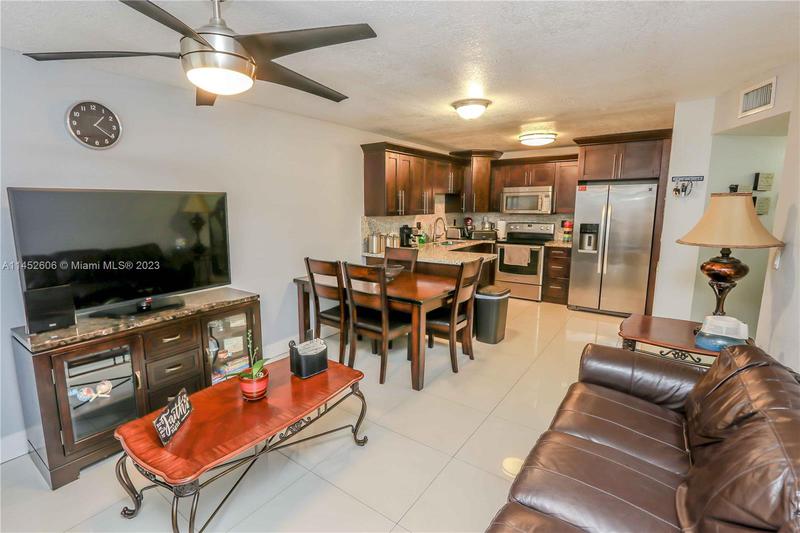 Image for property 1820 53rd St 213, Hialeah, FL 33012