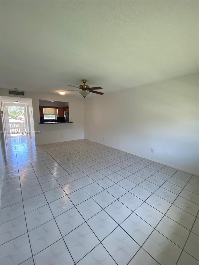 Image for property 5120 40th Ave 27A, Dania Beach, FL 33314