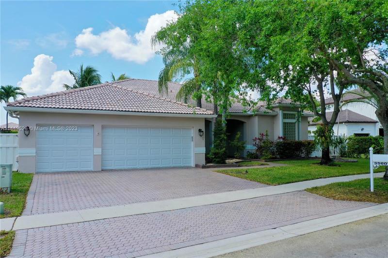 Image for property 3560 145th Ave, Miramar, FL 33027