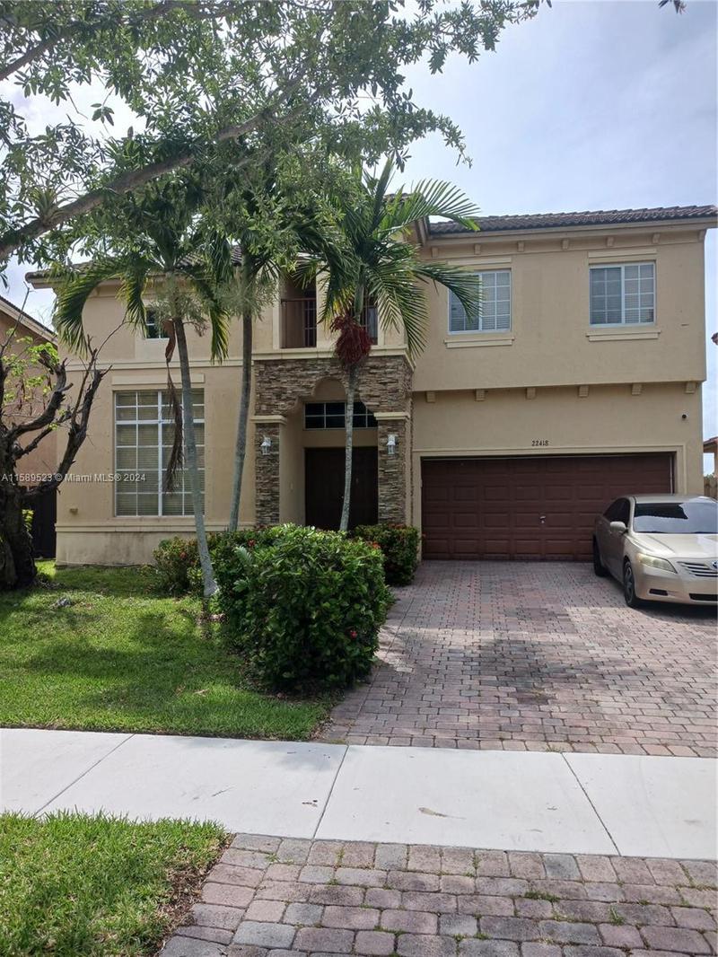 Image for property 22418 94th Path, Cutler Bay, FL 33190