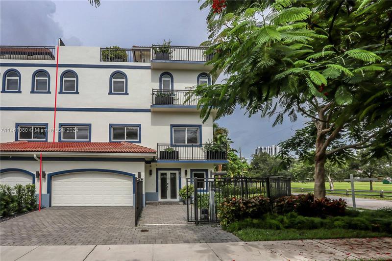 Image for property 645 9th Ave, Fort Lauderdale, FL 33304