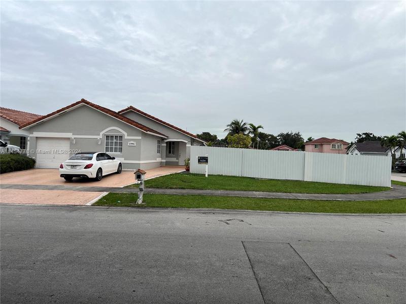 Image for property 17951 144th Ave, Miami, FL 33177