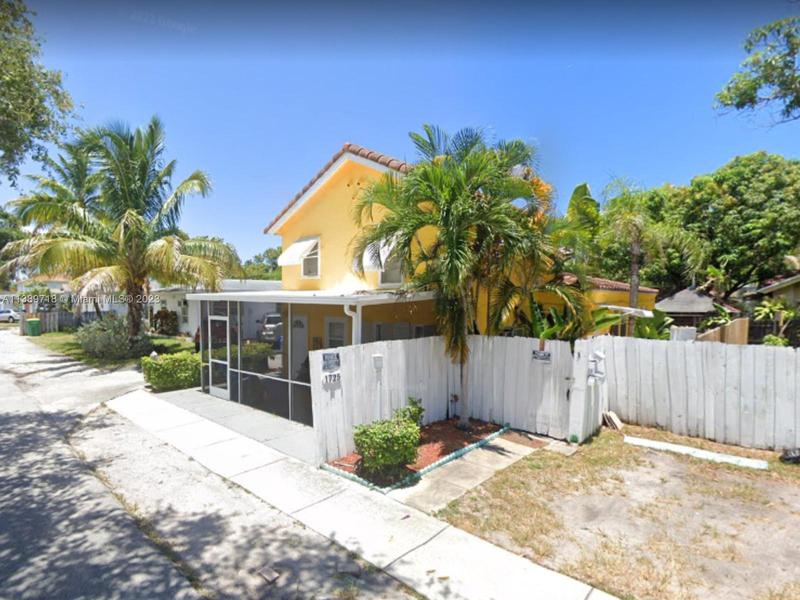 Image for property 1725 Hayes St, Hollywood, FL 33020