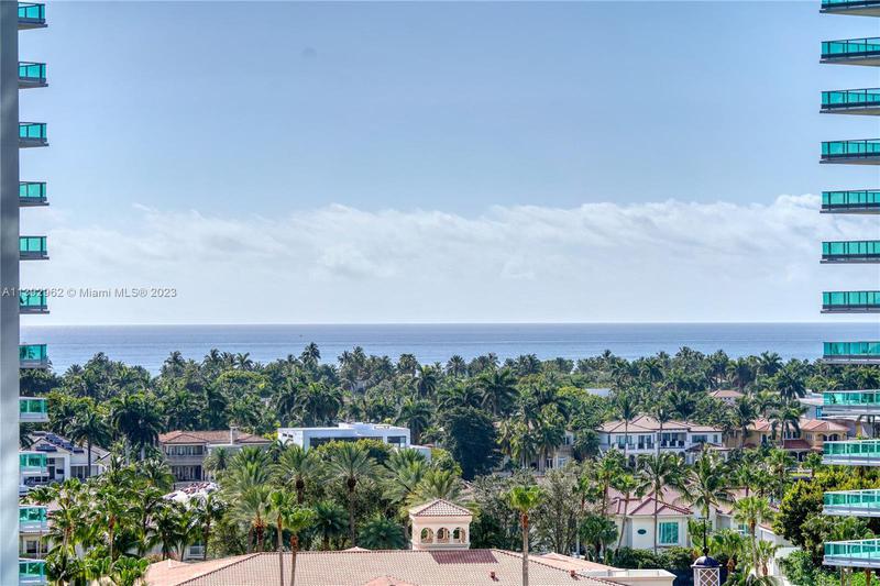 Image for property 20000 Country Club Dr 1005, Aventura, FL 33180