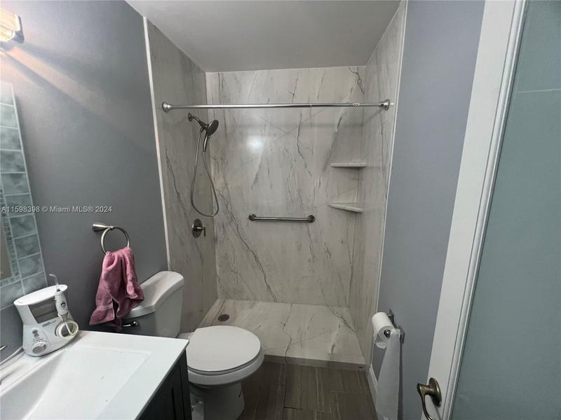 Image for property 543 7th Ave 2A, Fort Lauderdale, FL 33301