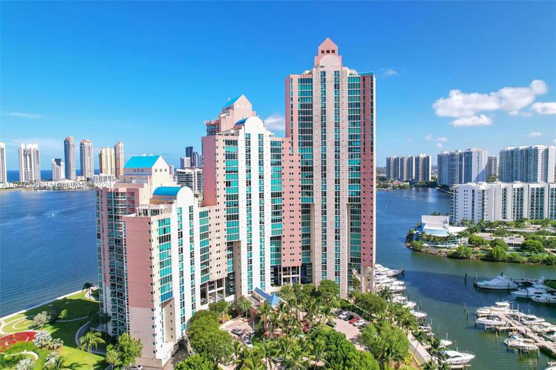 Image for property 3370 190th St 203, Aventura, FL 33180