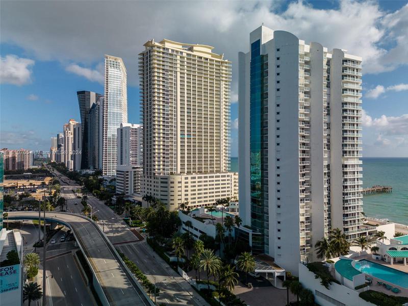 Image for property 16485 Collins Ave 735, Sunny Isles Beach, FL 33160