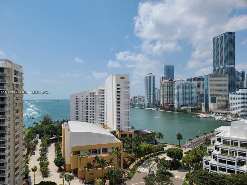 Image for property 520 Brickell Key Dr A1817, Miami, FL 33131