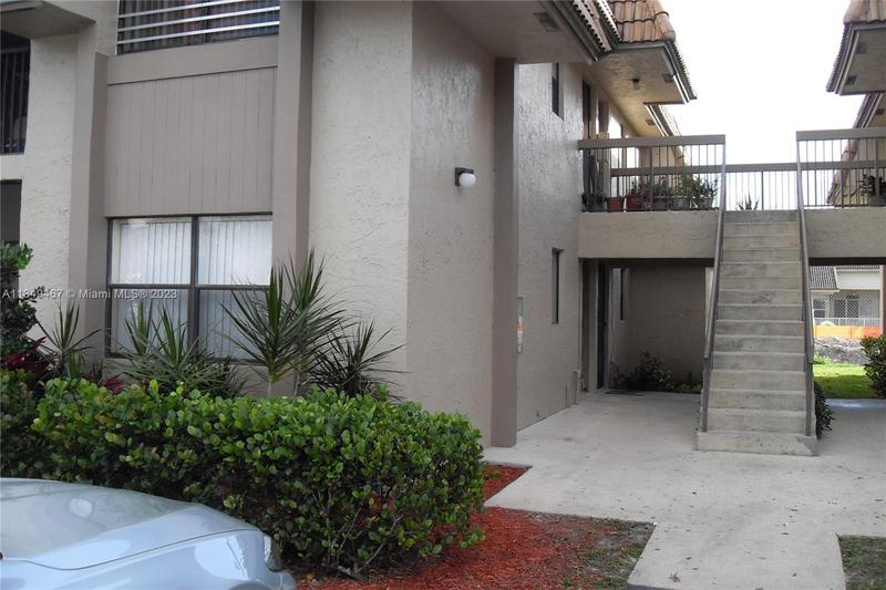 Image for property 10710 Royal Palm Blvd 2-2, Coral Springs, FL 33065