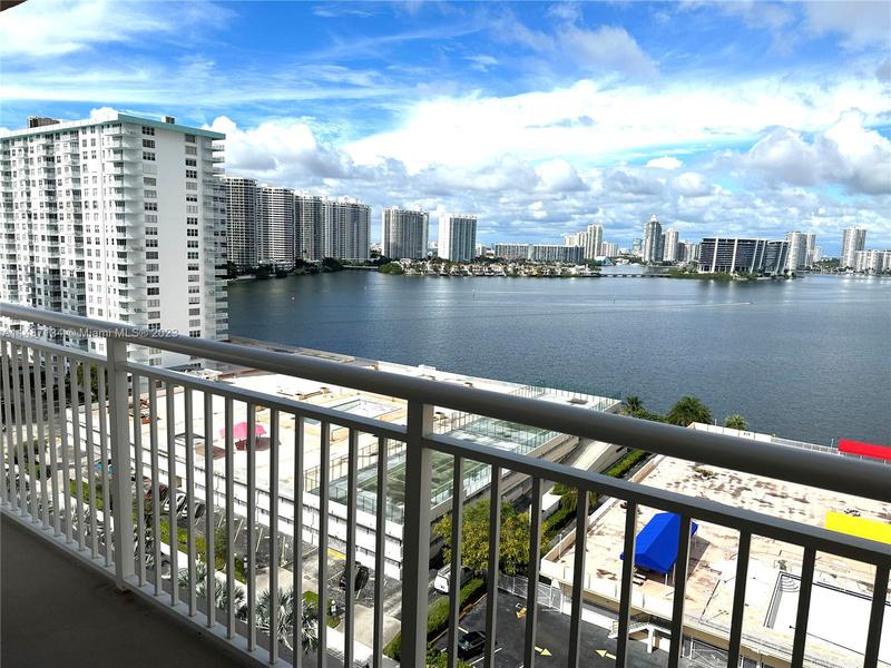 Image for property 250 174th St 1516, Sunny Isles Beach, FL 33160