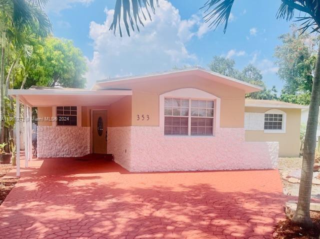 Image for property 353 164th Ter, Miami, FL 33162