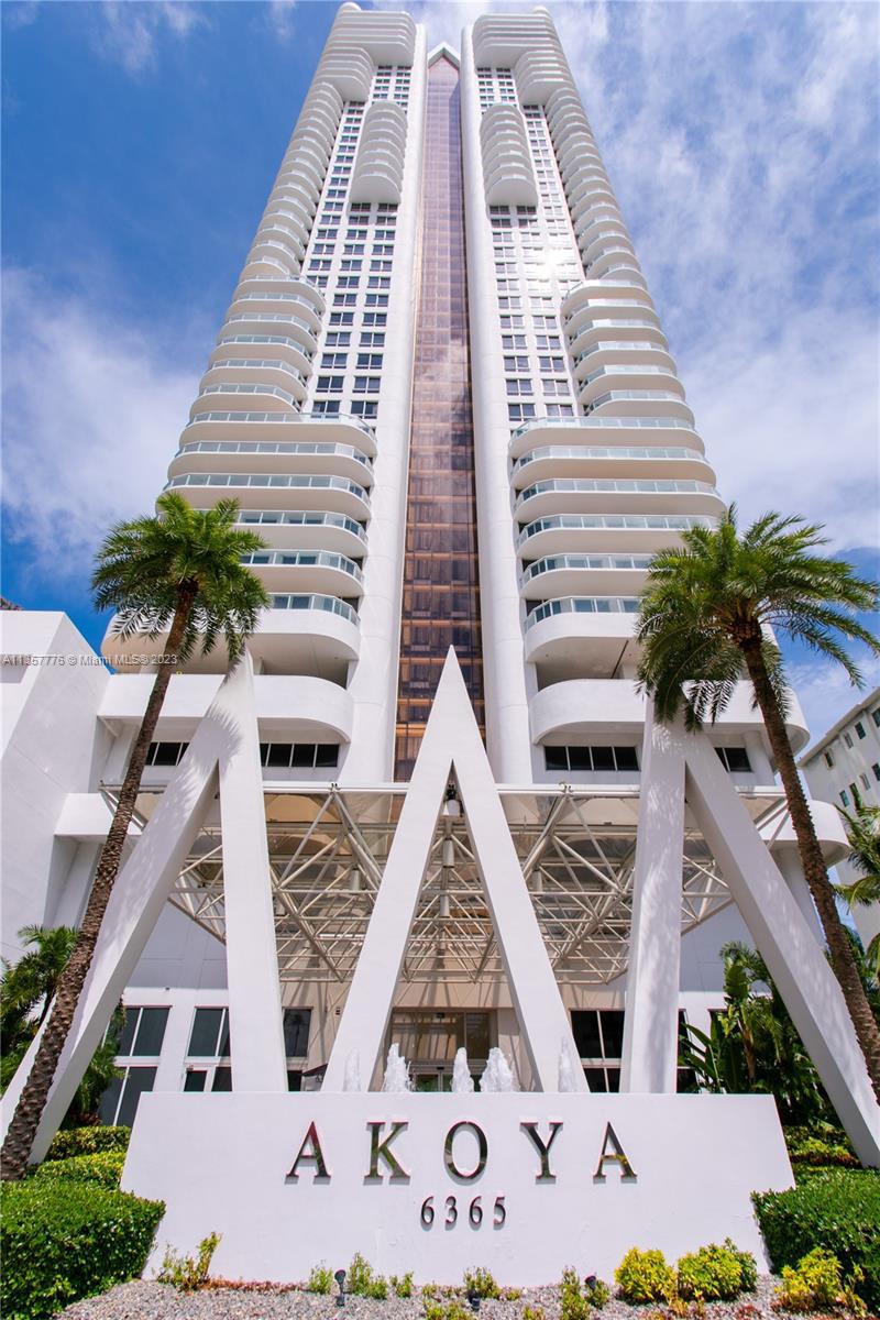 Image for property 6365 Collins Ave 806, Miami Beach, FL 33141