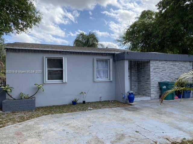 Image for property 442 162nd St, Miami, FL 33162