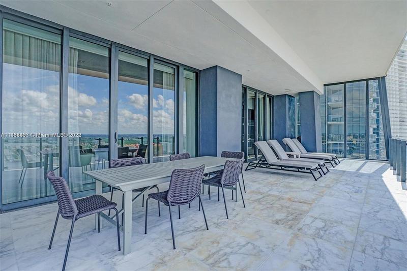 Image for property 17141 Collins 3002, Sunny Isles Beach, FL 33160