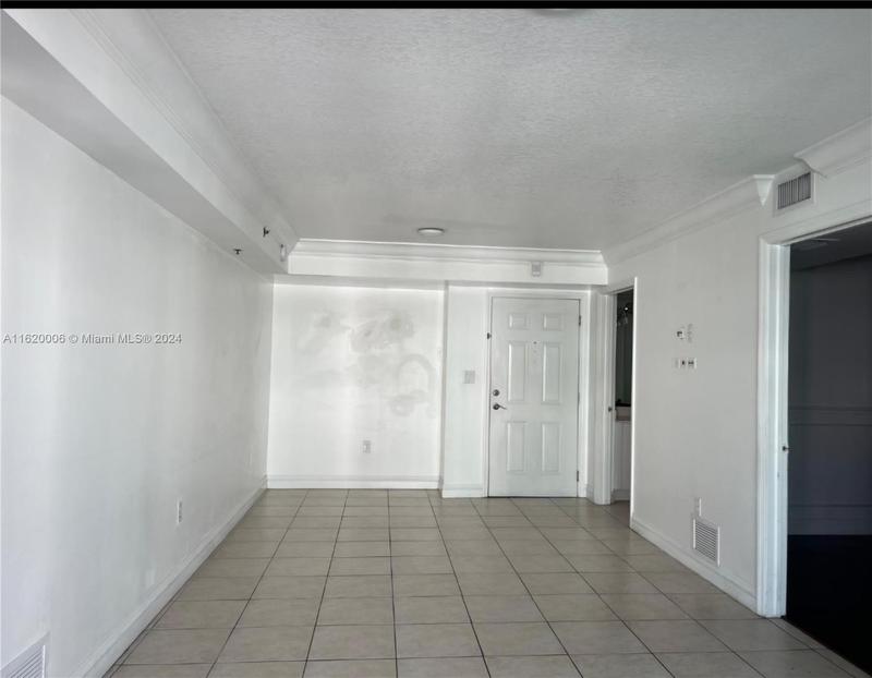 Image for property 2475 16th St Rd 502, Miami, FL 33125