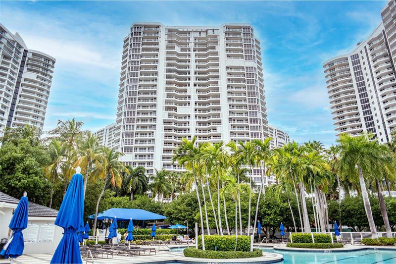 Image for property 21055 Yacht Club Dr 509, Aventura, FL 33180