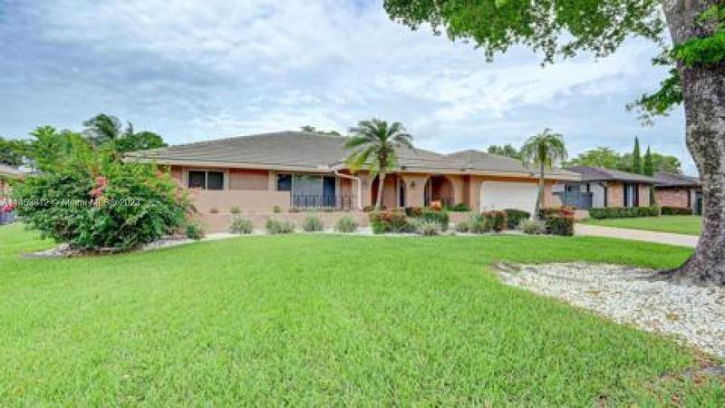 Image for property 1855 114th Ave, Coral Springs, FL 33071