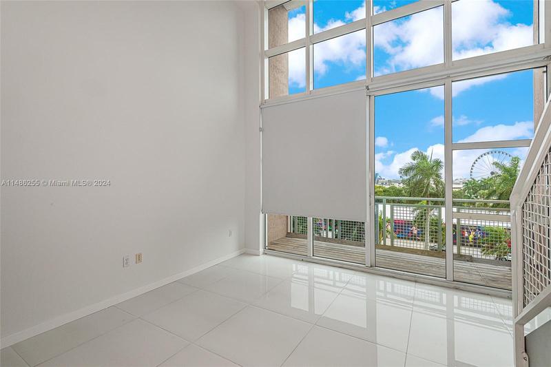 Image for property 253 2nd St 432, Miami, FL 33132