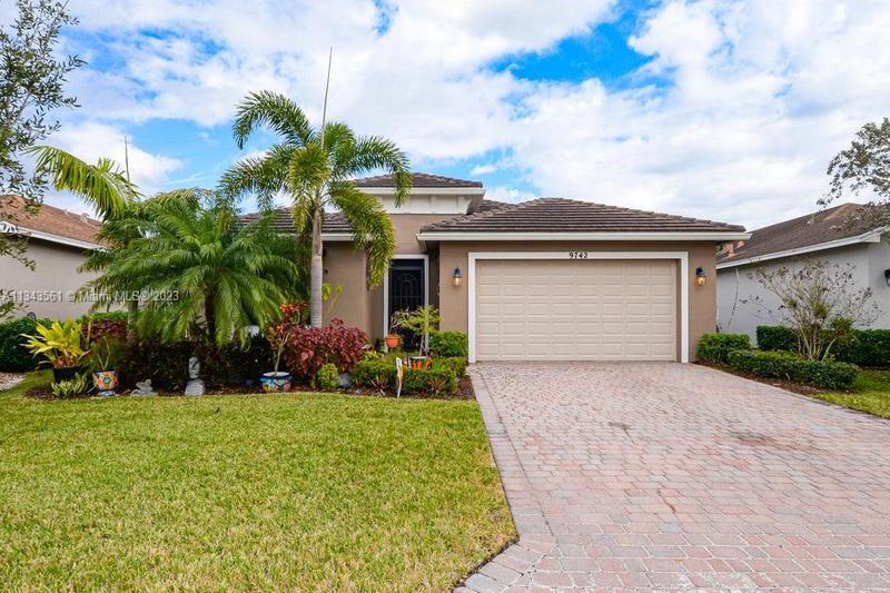 Image for property 9742 Chestwood Ave, Port St. Lucie, FL 34987