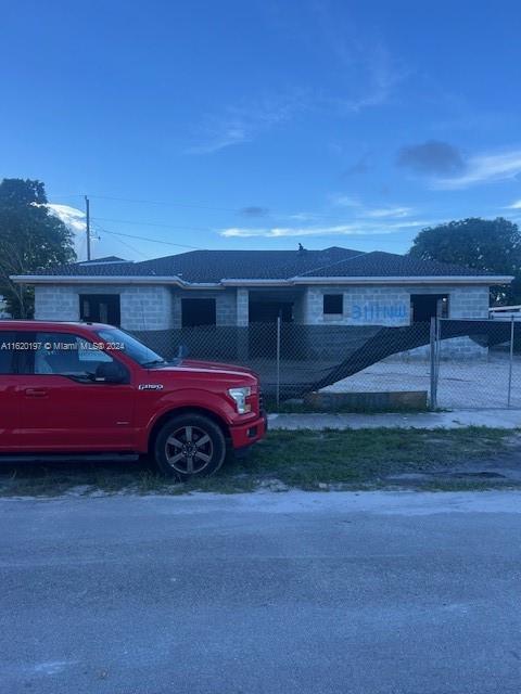 Image for property 3111 210th Ter, Miami Gardens, FL 33056