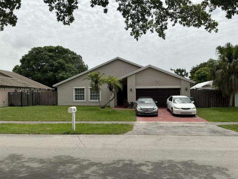 Image for property 15541 113th Ave, Miami, FL 33157
