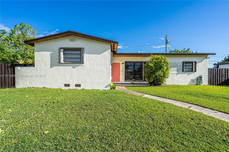 Image for property 12230 191st Ter, Miami, FL 33177