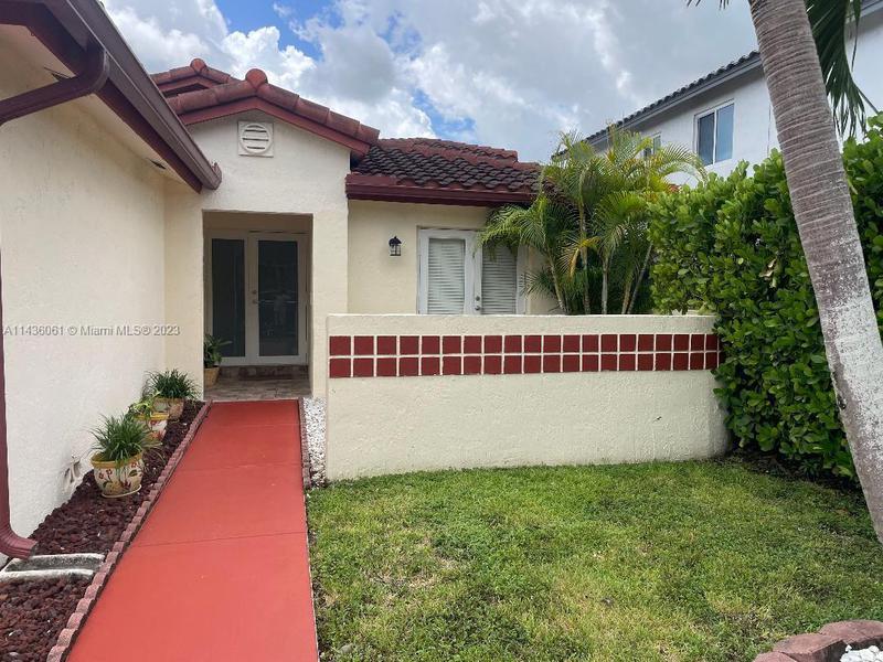 Image for property 14712 111th Ter, Miami, FL 33196