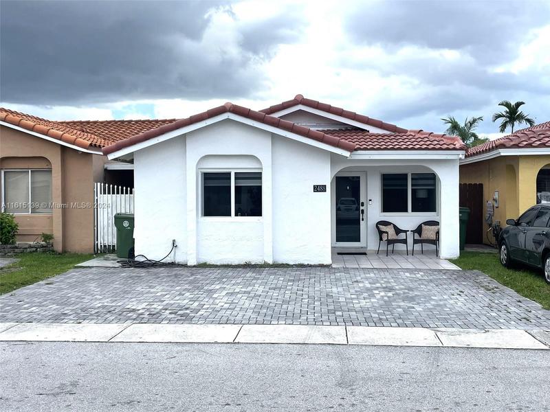 Image for property 2488 65th St, Hialeah, FL 33016