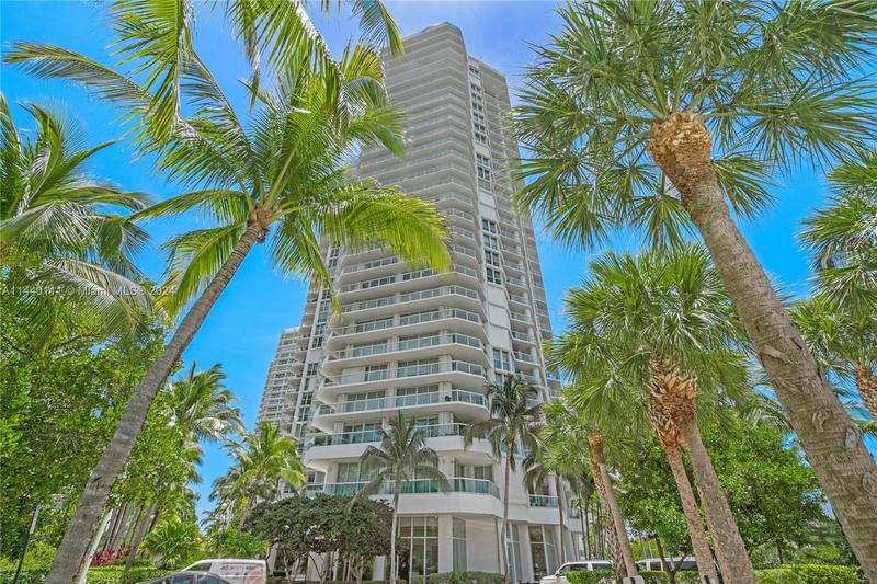 Image for property 16500 Collins Ave 652, Sunny Isles Beach, FL 33160