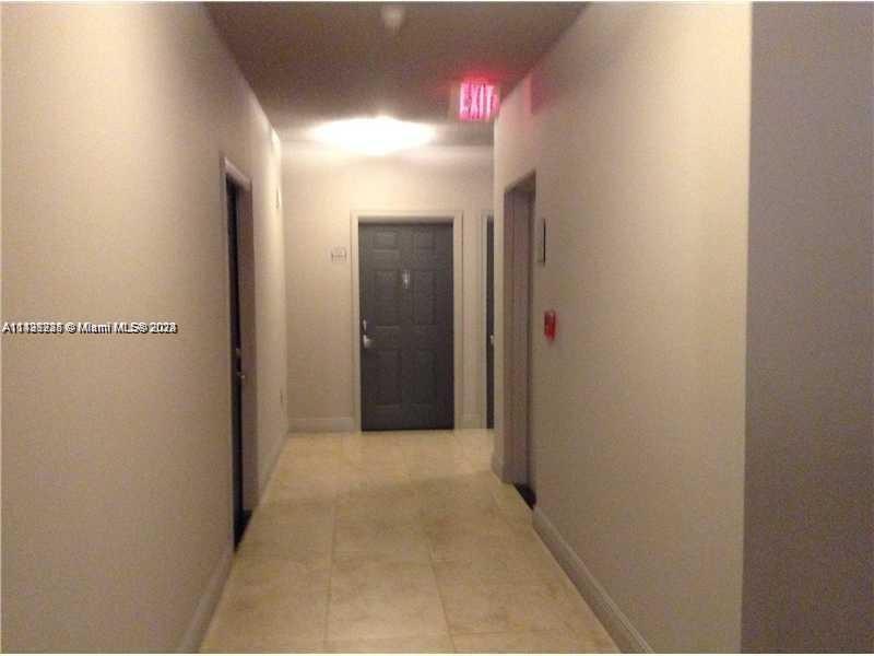 Image for property 275 18th St 2102, Miami, FL 33132