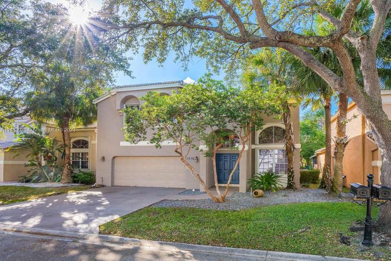 Image for property 5376 106th Dr, Coral Springs, FL 33076