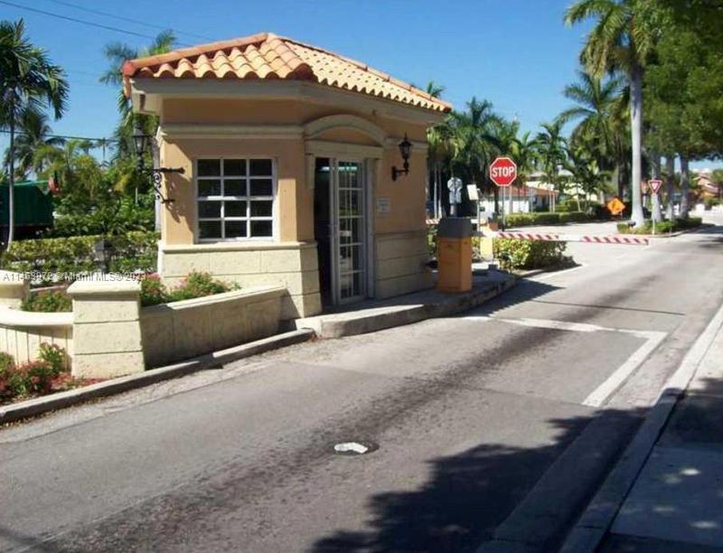 Image for property 3741 170th St 1, North Miami Beach, FL 33160