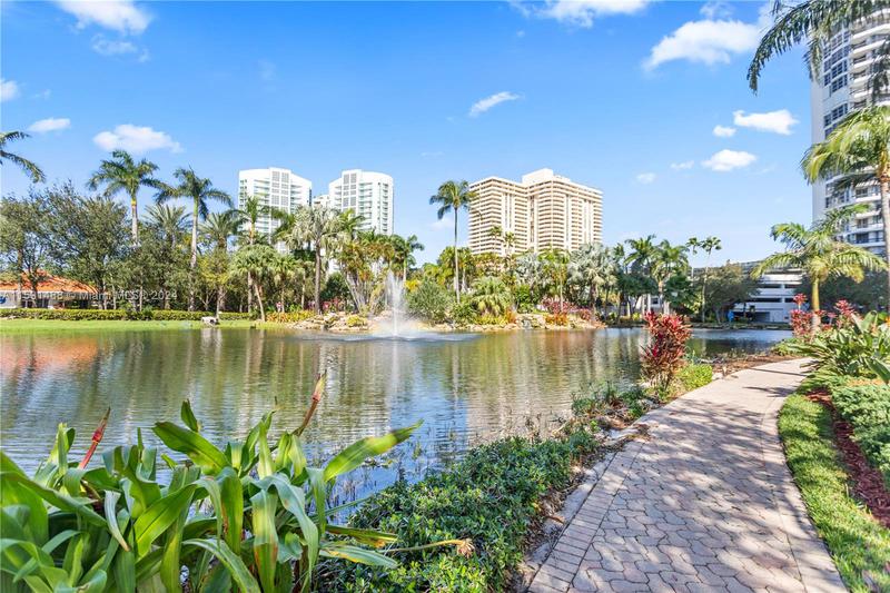 Image for property 19101 Mystic Pointe Dr 303, Aventura, FL 33180