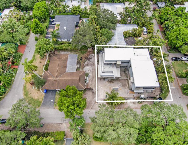 Image for property 3800 Crawford Ave, Miami, FL 33133