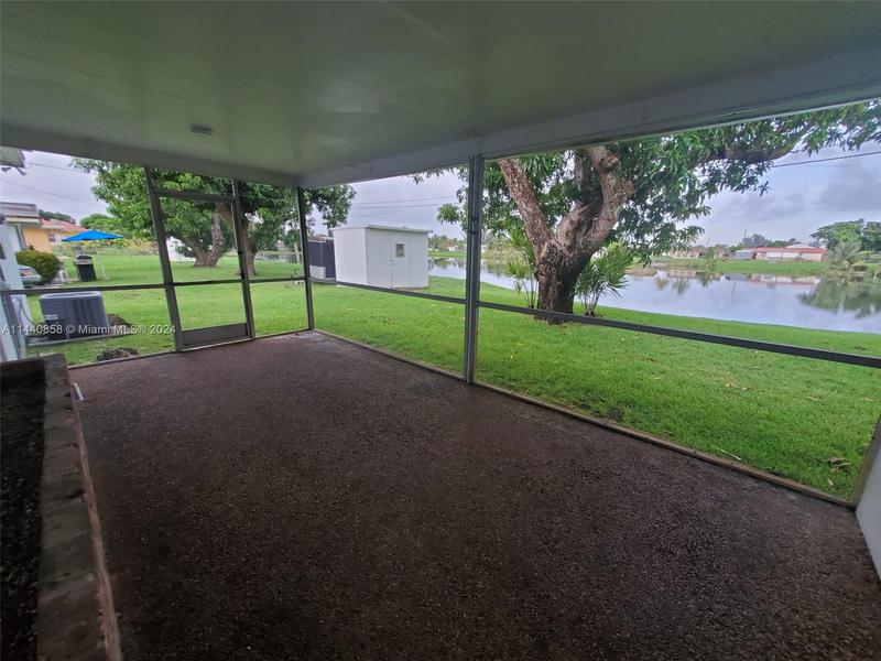 Image for property 2737 24th Ave, Oakland Park, FL 33311