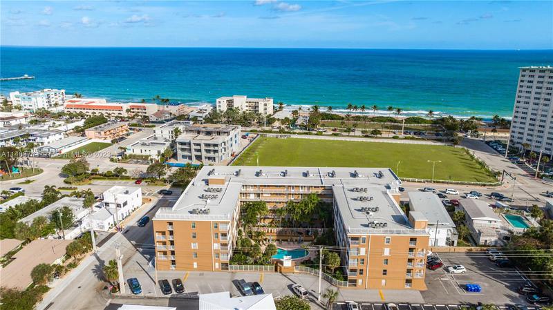 Image for property 4117 Bougainvilla Dr 315, Lauderdale By The Sea, FL 33308