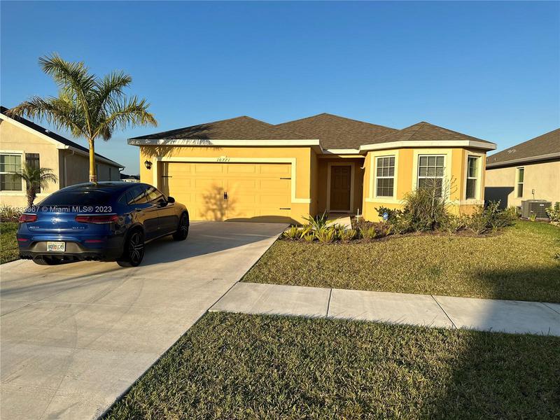 Image for property 10771 Cremona Way, Port St. Lucie, FL 34987